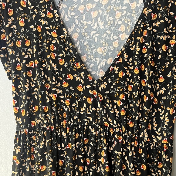 Urban Outfitters short sleeve fall floral dress size S - Picture 5 of 6